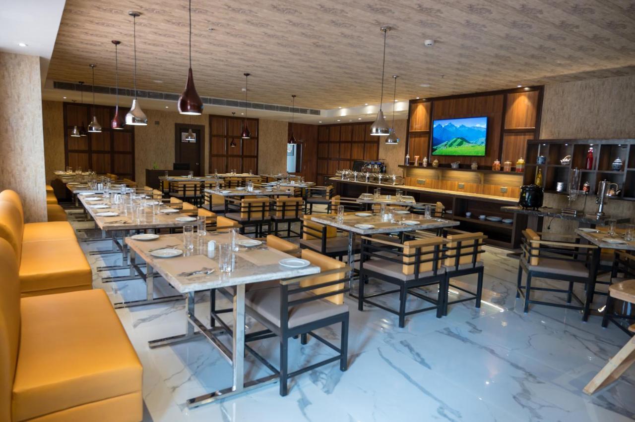 מלון Baharampur Golden Retreat מראה חיצוני תמונה