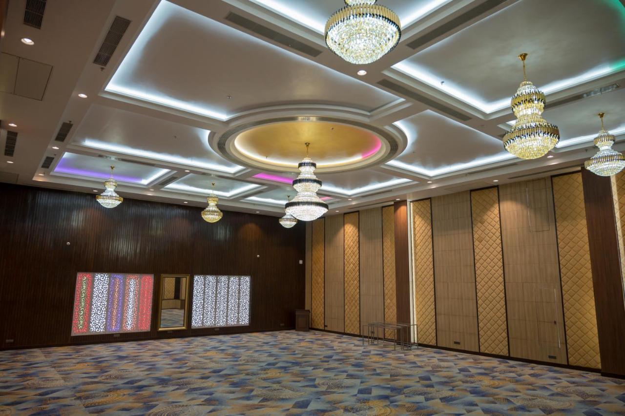 מלון Baharampur Golden Retreat מראה חיצוני תמונה