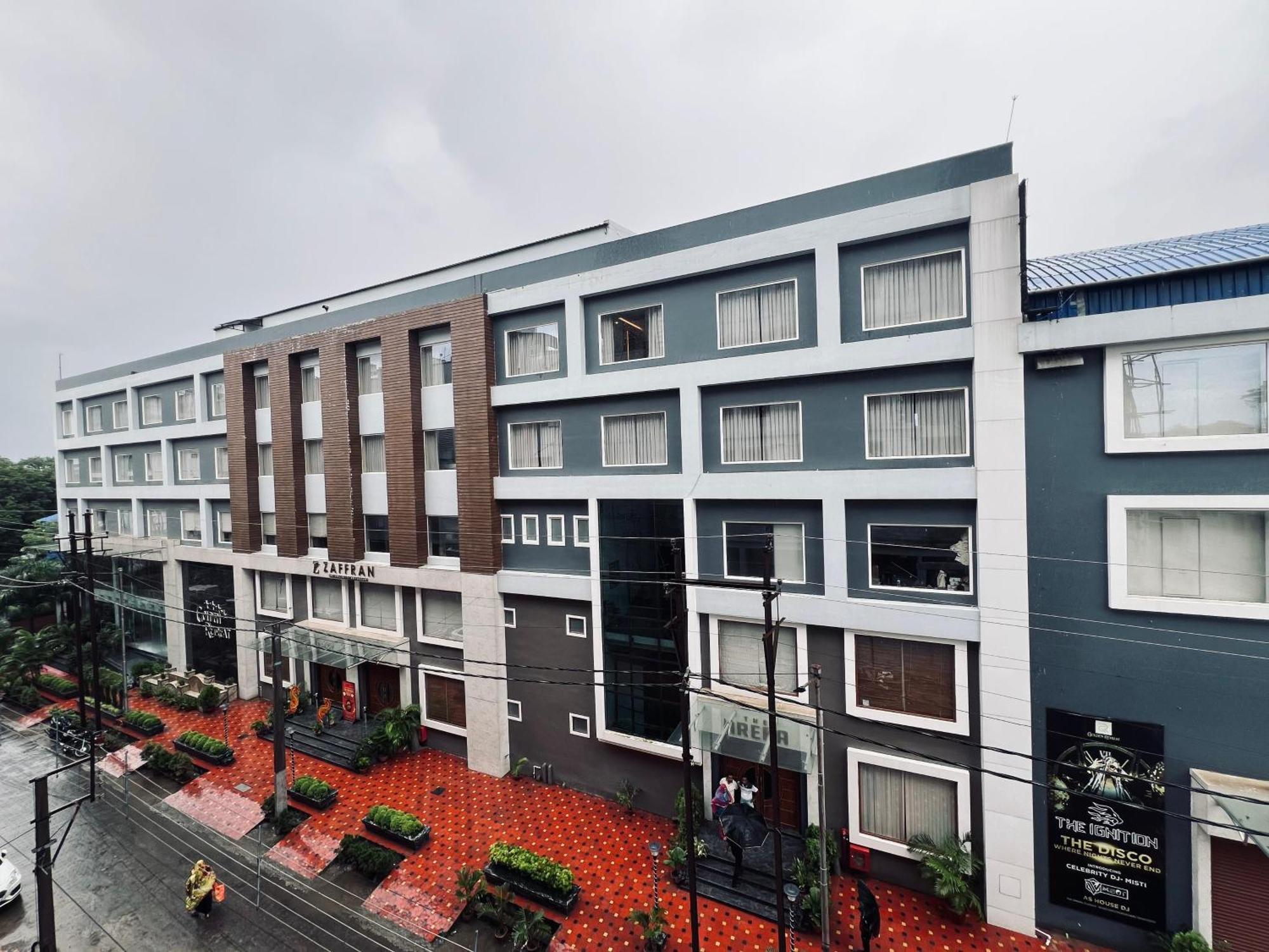 מלון Baharampur Golden Retreat מראה חיצוני תמונה